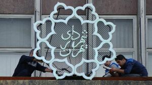 حقوق‌های چند میلیونی برای مشاوران آقای شهردار + جدول