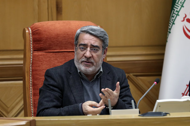 اطمیناندهی وزیر کشور برای کنترل قیمتها و مبارزه با قاچاق