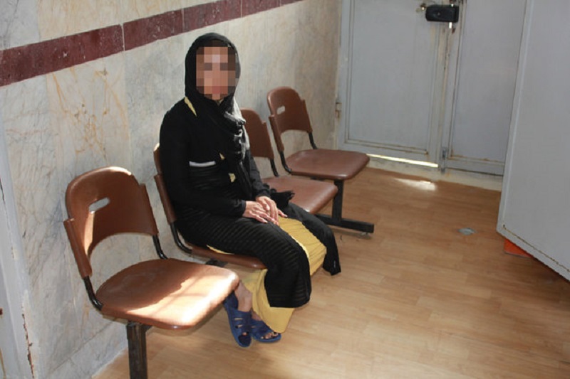 دستگیری دختر رزمی کار و همدستانش