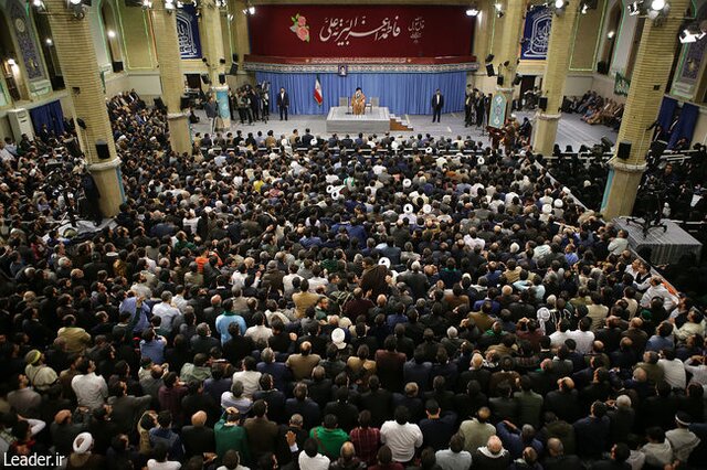 نباید از دشمن ترسید و دچار اشتباه محاسبه شد