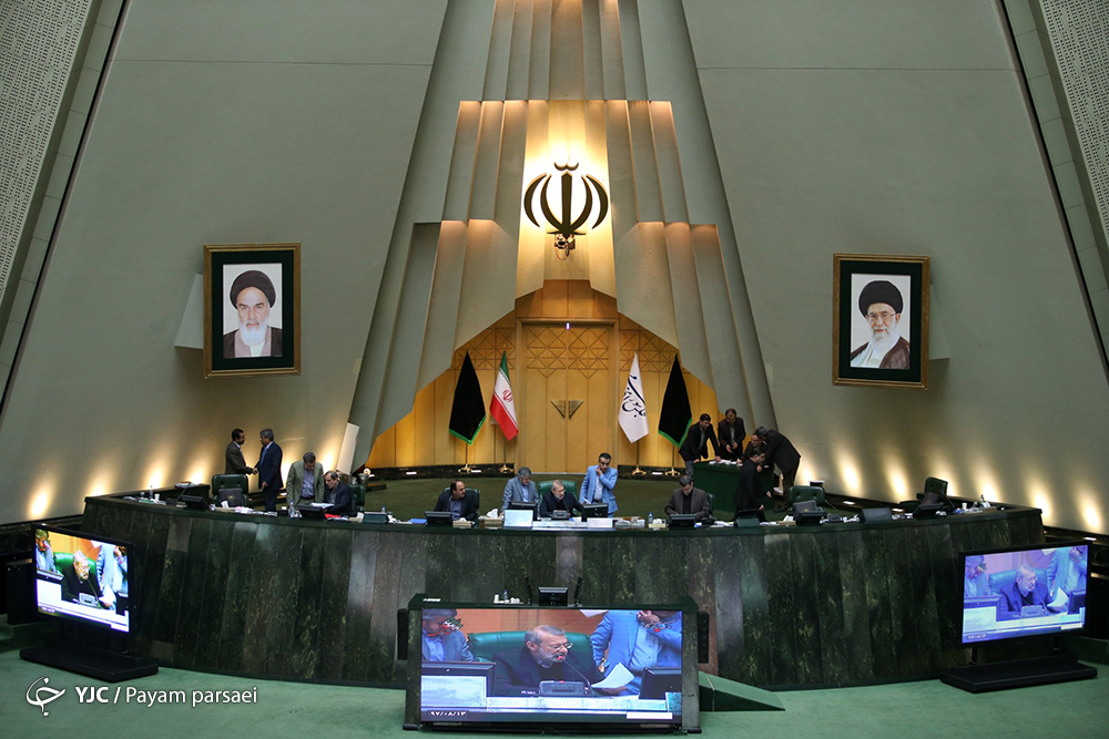 انتقال آب از دریای خزر به فلات مرکزی، دادِ شمالی‌ها را در آورد/ بحث شیرین ازدواج در مجلس!