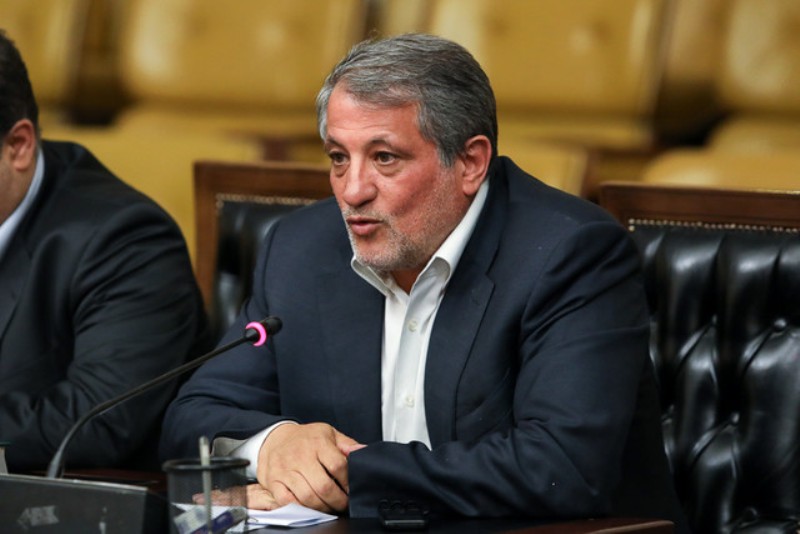 با انتقال پایتخت از تهران به جایی دیگر مخالفیم