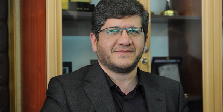 دانشگاه ها باید به سمت فناوری پیش روند/ آغاز مطالعات بنیادی 30 درصد از پایان‌نامه‌ها