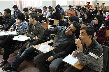 دانشگاه باید “دانشجوآفرین” باشد، نه کارآفرین
