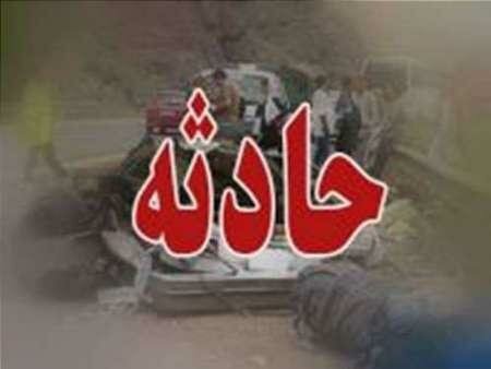 1 کشته و 11 زخمی در برخورد اتوبوس با کامیون در کرمان