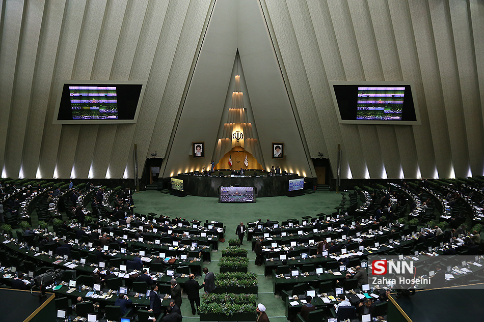 مجلس شورای اسلامی جمهوریت را نشانه گرفته/ در پاسداری از جمهوریتِ نظام اسلامی کوتاهی نکنید