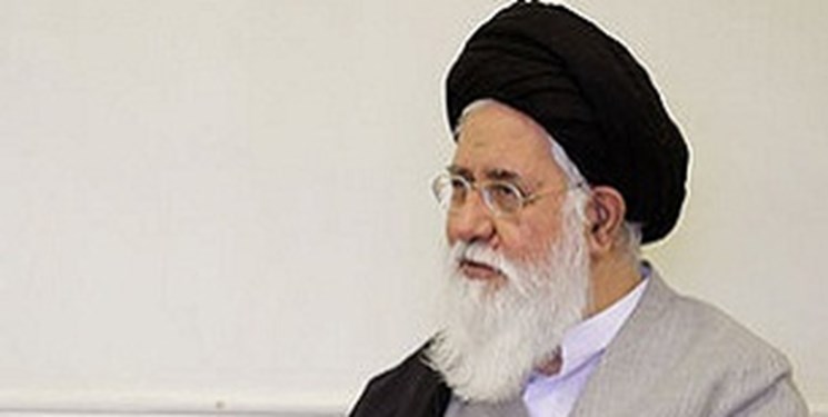 دانشجویان مستعد را شناسایی و پرورش دهید/ دانشگاه دارالتربیه نیست