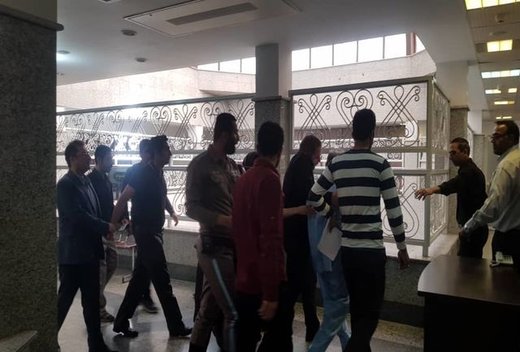 بالش در صحنه قتل میترا استاد چه می‌کرد؟