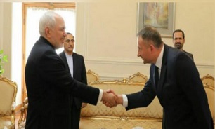 سفیر جدید لهستان رونوشت استوارنامه خود را تسلیم ظریف کرد