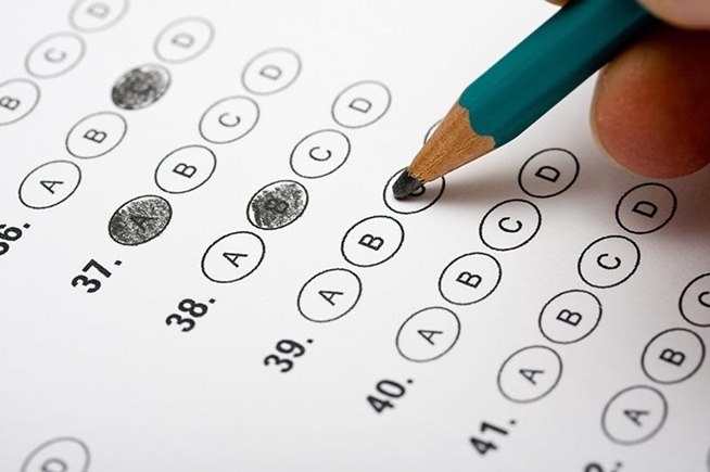 ابلاغ دستورالعمل ارزیابی جامع و حداقل نمره قبولی آزمون زبان دانشگاه آزاد