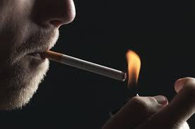 سیگاری‌ها روزانه 10 میلیارد تومان دود می‌کنند