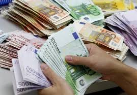 قیمت ارز در صرافی ملی امروز ۹۸/۰۴/۰۲