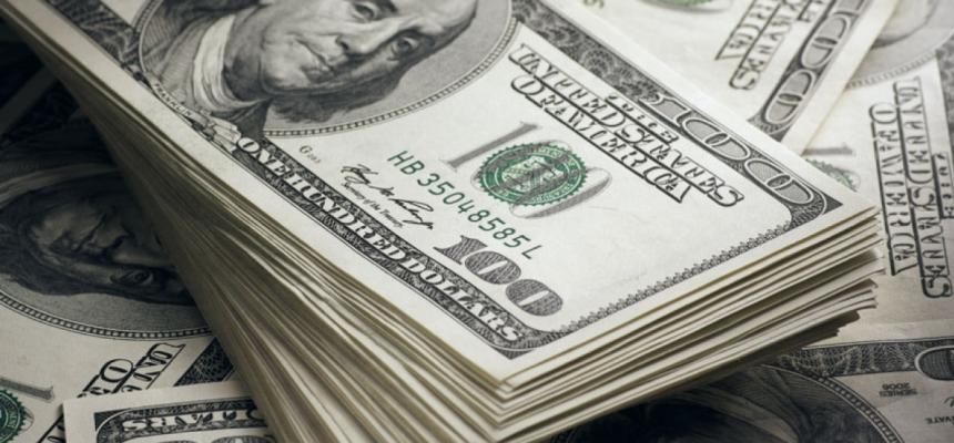 دلایل افت قیمت دلار در بازار