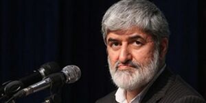 پلیس نباید تحت تأثیر فضای مجازی قرار بگیرد