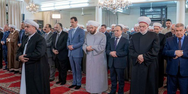 اقامه نماز عید قربان در سوریه توسط بشار اسد