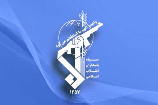 نیروی دریایی سپاه مسئول امنیت تنگه هرمز است