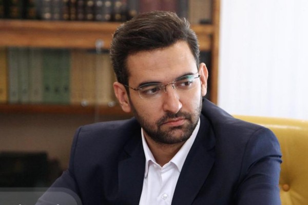 تقلید ترامپ از تانوس!