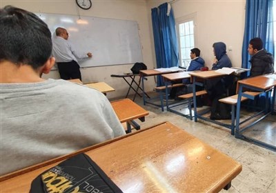 مدارسی که “تعطیلات آلودگی هوا” را هم دور می‌زنند!