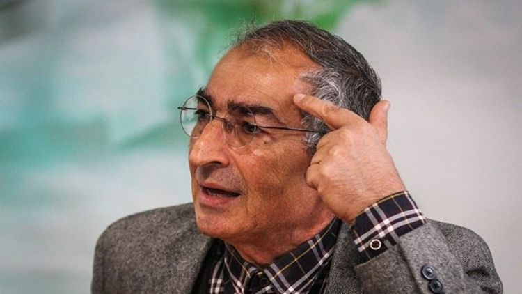 دچار فلج فکری شدهام