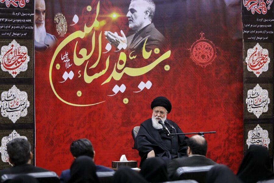 در دنیا مثل مسئولان ما وجود ندارد