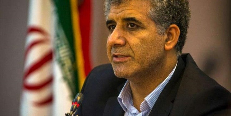 بستری 432 بیمار مشکوک به کرونا در مراکز درمانی قم/ 100 هزار بسته بهداشتی امشب توزیع می‌شود