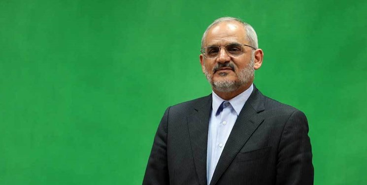 حضور 60 درصد دانش‌آموزان در «شاد»/ راضی نیستیم خانواده‌ای به مشقت بیفتد
