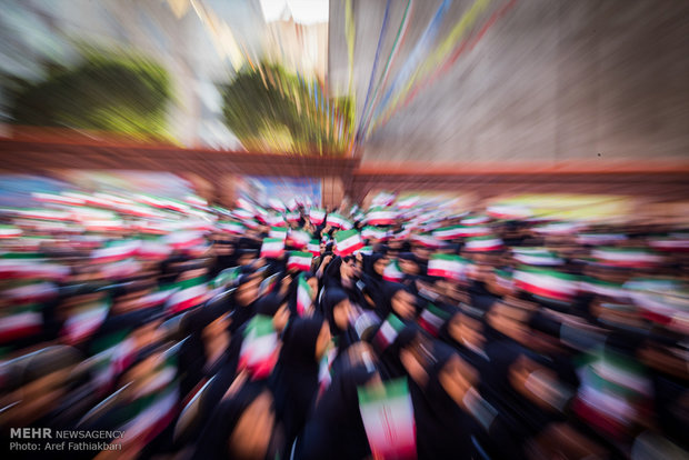 چشم میلیون ها ذی نفع آموزش و پرورش به مناظره دوم و سوم