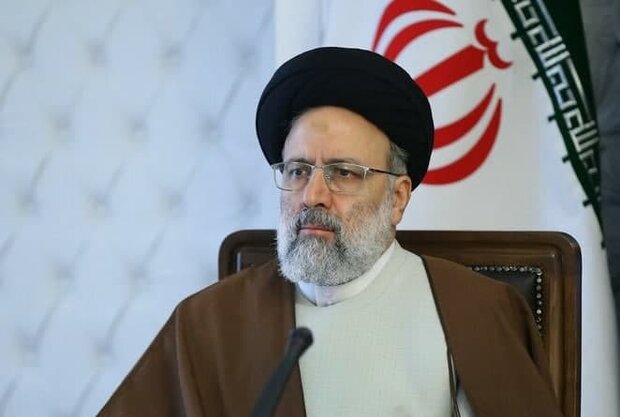 تسلیت رئیسی برای درگذشت مادر شهیدان غلامی تسلیت رئیسی برای درگذشت مادر شهیدان غلامی