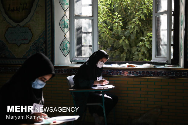 راهاندازی پایگاههای انتخاب رشته در تهران