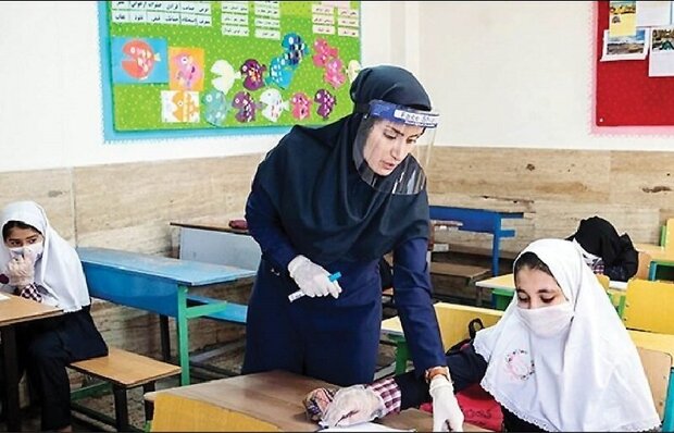اما و اگرهای آموزش حضوری در یزد/آموزش حضوری در ۳ شهرستان لغو
شد