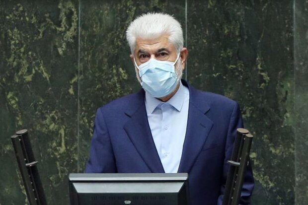 بازگشایی مدارس شامل شهرهای قرمز نمی شود/نگران تهویه کلاس ها
هستیم