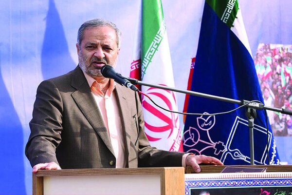 پوشش بیش از ۴۰۰ هزار دانش آموز را در مدارس شاهد