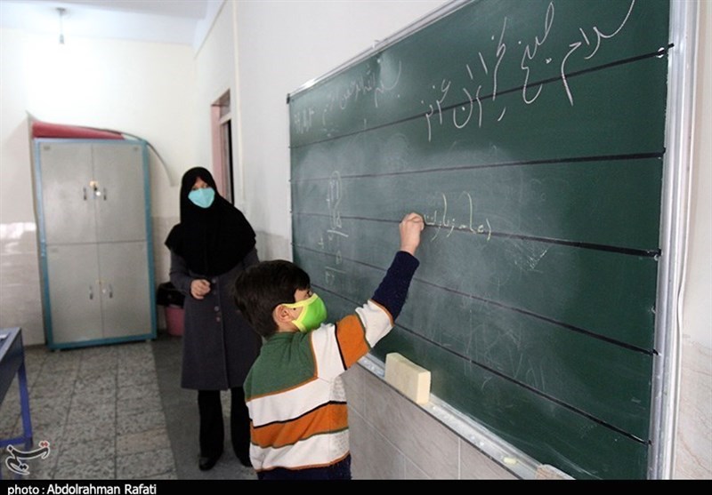 رایزنی برای رفع مشکل پرداخت حقوق و بیمه معلمان خرید خدمات آموزشی