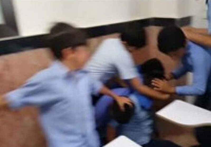 “دانش‌آموزان قلدر” چه کسانی هستند؟!/ قلدری در مدارس را جدی بگیریم!