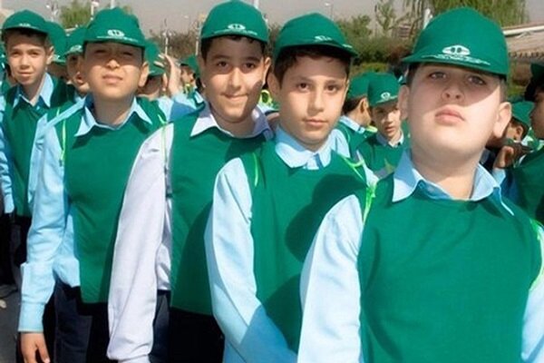 مشارکت دانشآموزان در حفظ محیط زیست با اجرای «همیاران محیط
زیست»