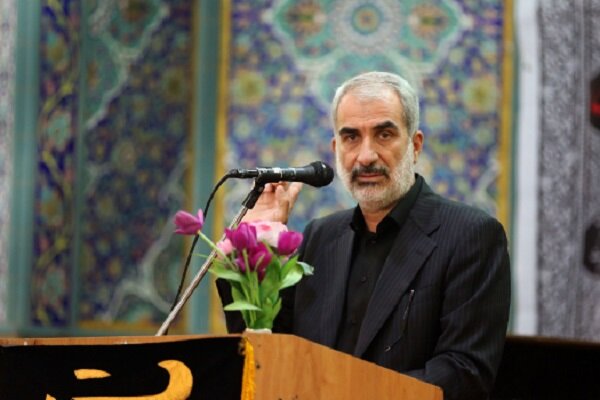 حقوق معلمان متناسب با گرانی‌ها افزایش می‌یابد