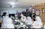 طراحی آزمایشگاهی برای آشنایی دانش‌آموزان با سلول