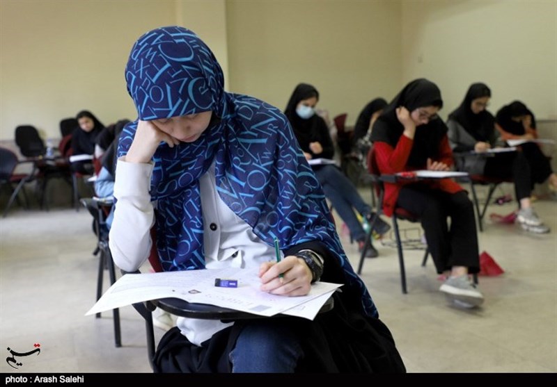 پذیرفته‌شدگان کنکور سراسری “کمک هزینه تحصیلی” دریافت می‌کنند