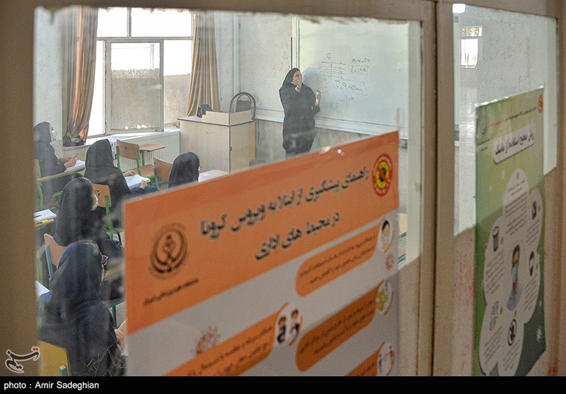 هیچ محدودیتی برای ادامه تحصیل “دانشآموزان متأهل” در مدارس روزانه وجود ندارد
