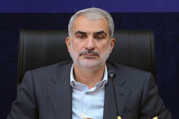از همه معلمان عذرخواهی میکنم