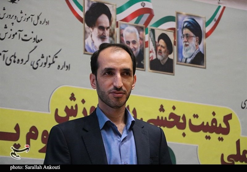 دانش‌آموز با معدل ۲۰ متقاضی ثبت‌نام در هنرستان اما ظرفیت نداریم!