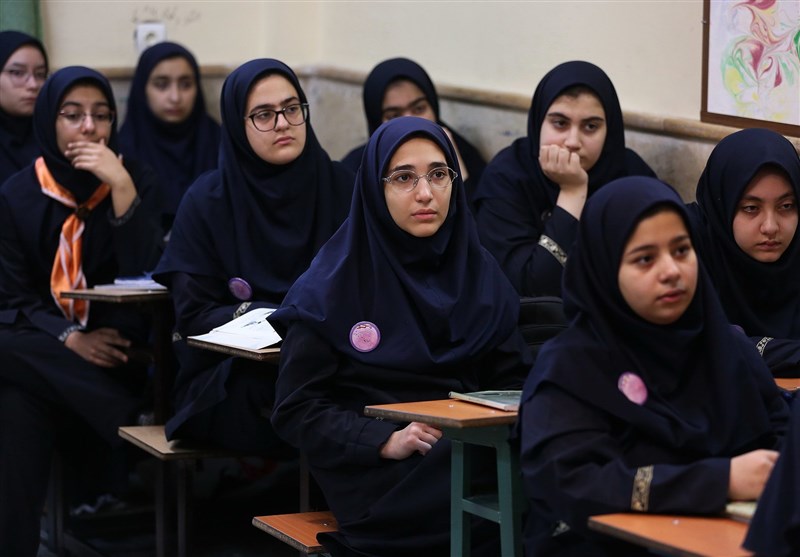 برنامههای جدید برای گفتوگو با دانشآموزان/ مدیران مدارس نیازمندیهای خود را اعلام میکنند