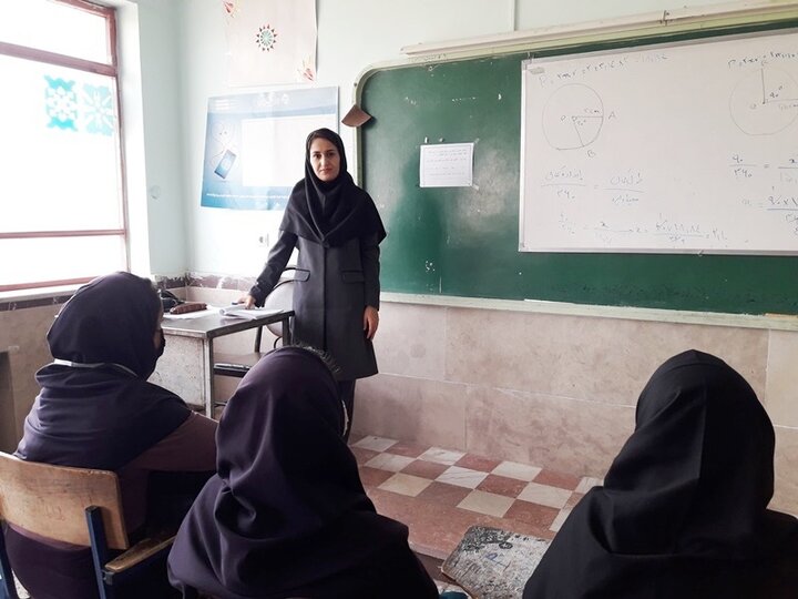 پرداخت مطالبات رتبهبندی معلمان و مرحله اول سرانه
مدارس