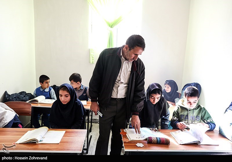 مدارس کشور فردا ۱۲ اسفند تعطیل هستند