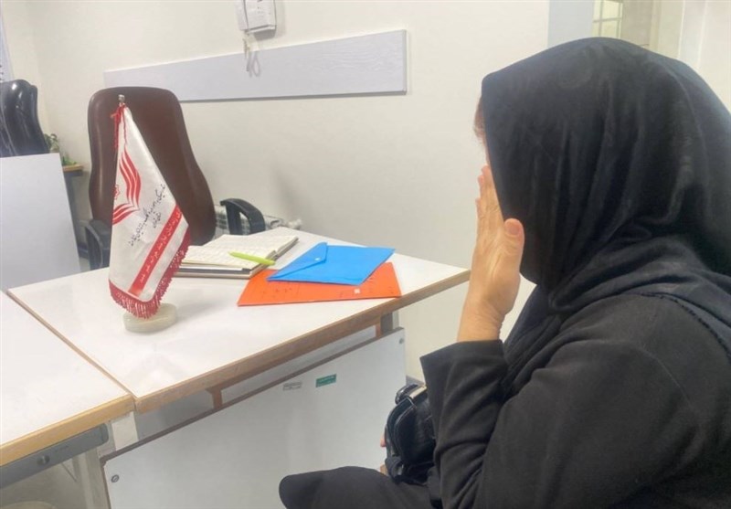دانش‌آموزان دبستان دخترانه یک زندانی را آزاد کردند