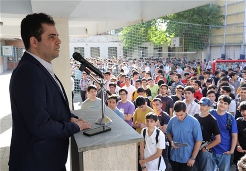 رونمایی از طرح “مدرسه خلاق” توسط قائم مقام بنیاد ملی نخبگان