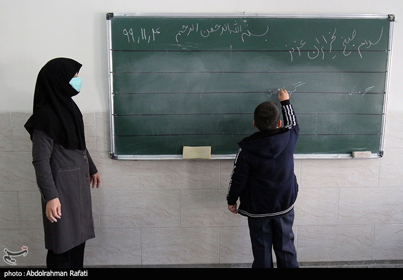 مدارس، ادارات و بانکهای استان تهران فردا تعطیل نیست