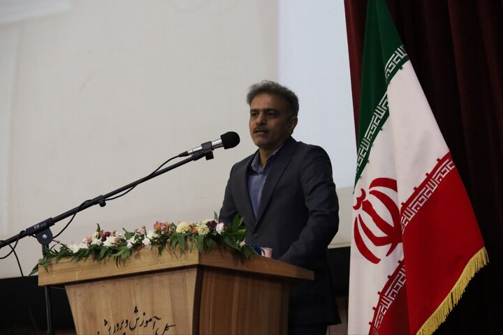 حذف مدارس سنگی و کانکسی فارس در دستور کار قرار دارد