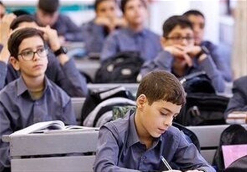 آغاز پیش ثبت‌نام پایه دهم مدارس شاهد از امروز ۴ مرداد