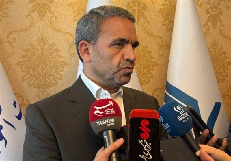 توانمندسازی معلمان غیردولتی با آموزش هوش مصنوعی